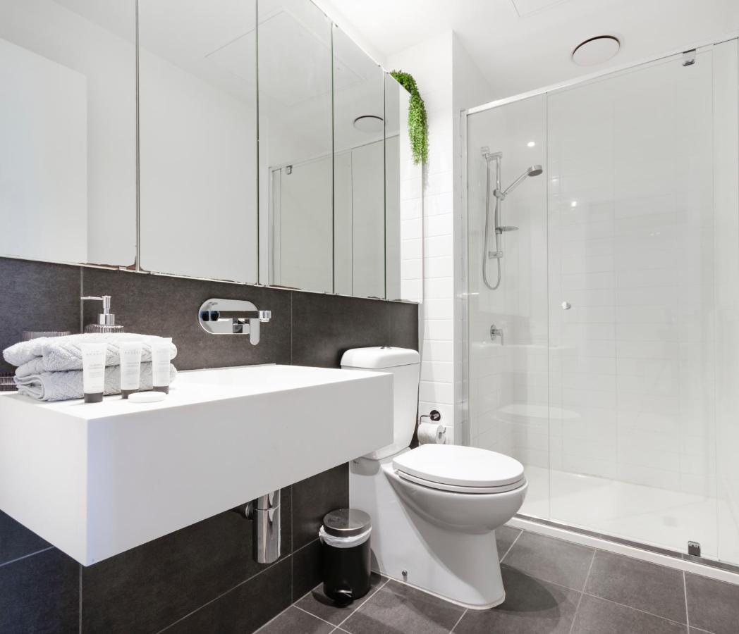 2Br Cbd Pad, City Views, Free Parking, Pool, Gym メルボルン エクステリア 写真